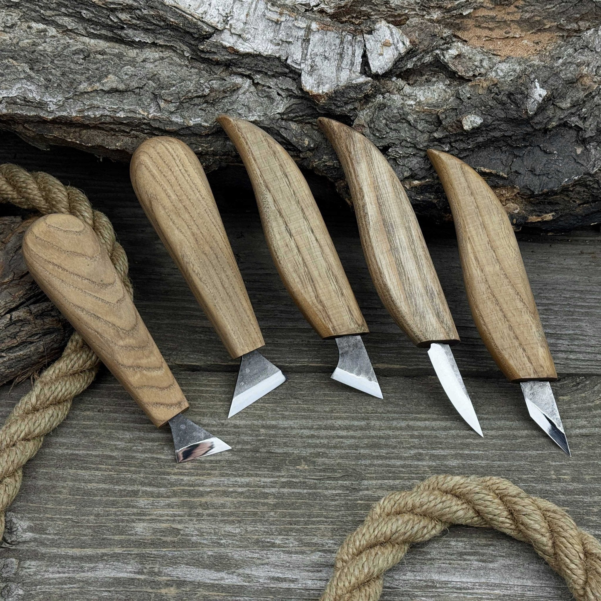 5-piece whittling carving knife set with ash wood handles and high-carbon steel blades