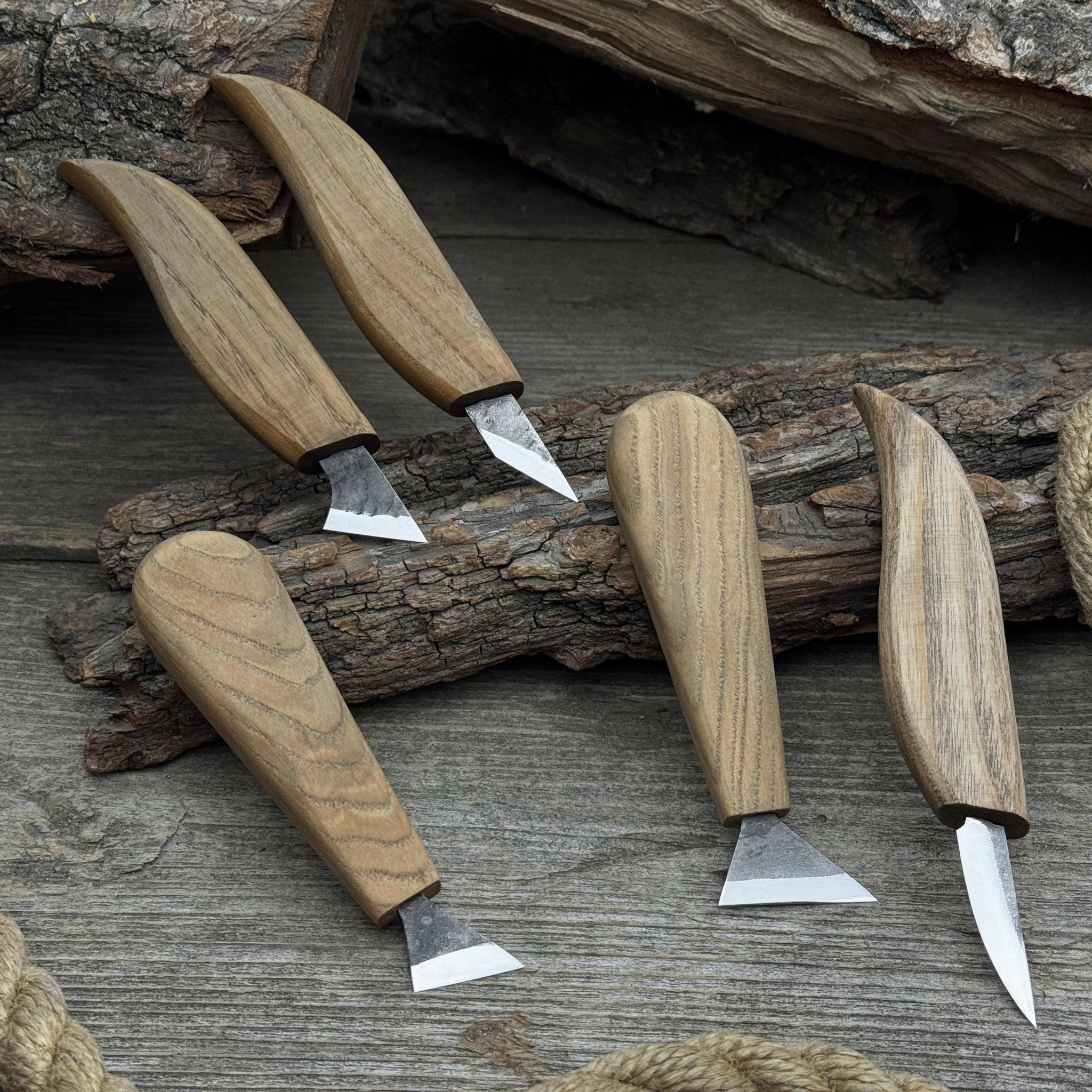 5-piece whittling carving knife set with ash wood handles and high-carbon steel blades