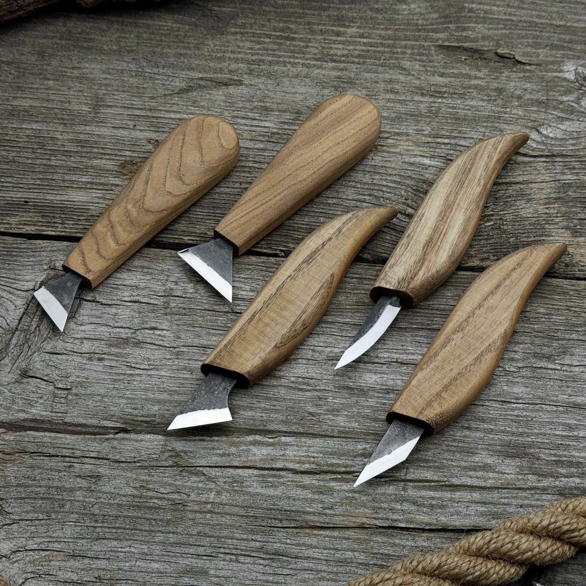 5-piece whittling carving knife set with ash wood handles and high-carbon steel blades