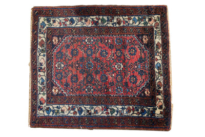 2x2.5 Vintage Engelas Square Rug Mat