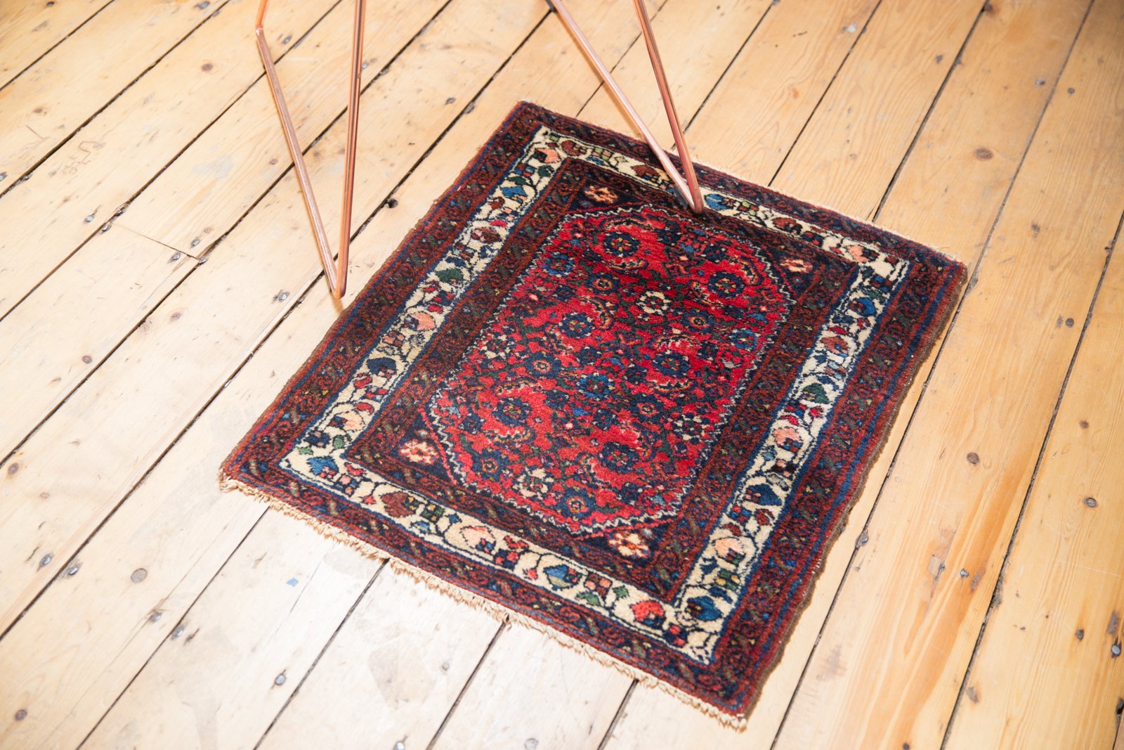 2x2.5 Vintage Engelas Square Rug Mat