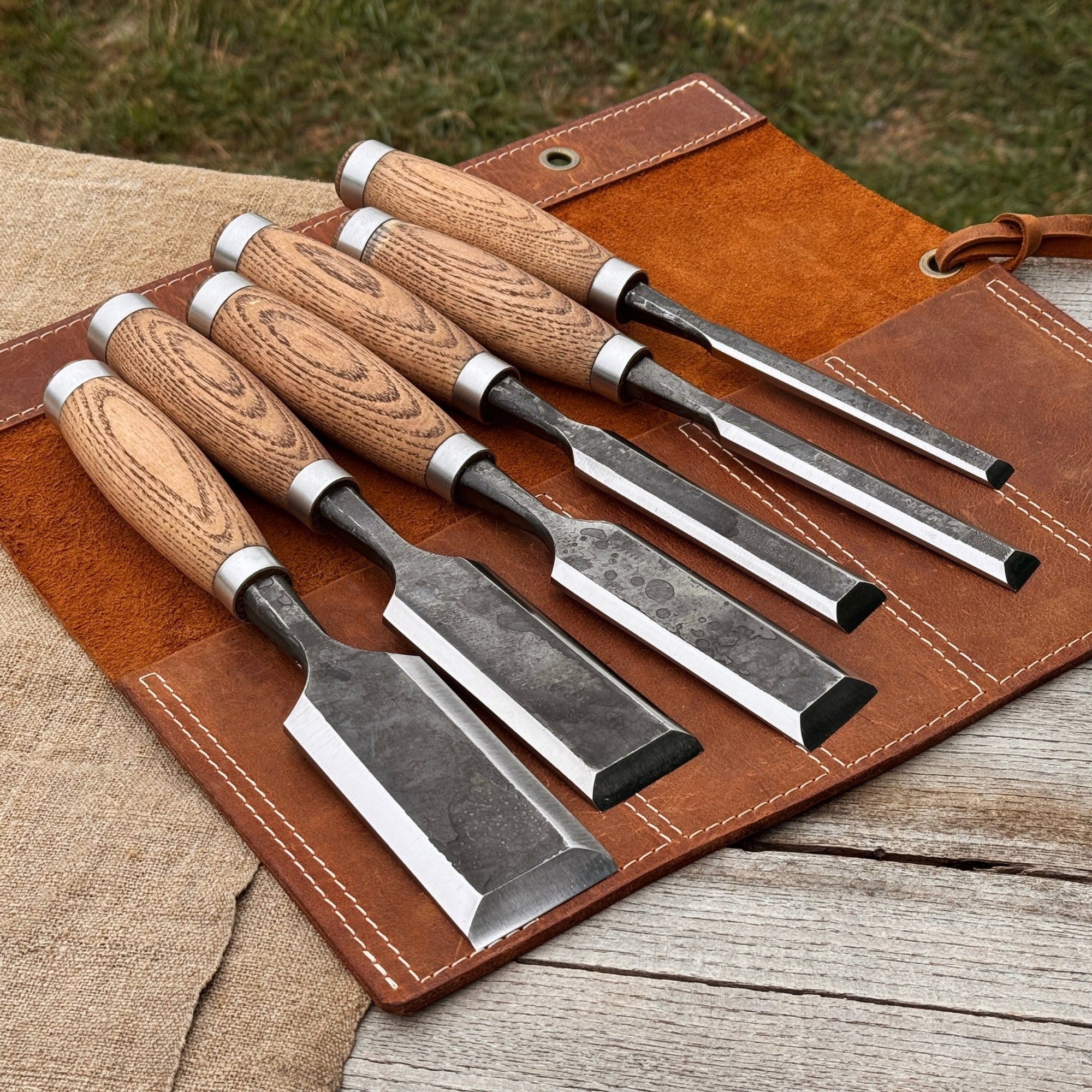 6-piece wood carving chisel set with ash handles and leather roll
