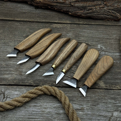 7-Piece Wood Carving Knife Set with hand-forged blades and ash wood handles