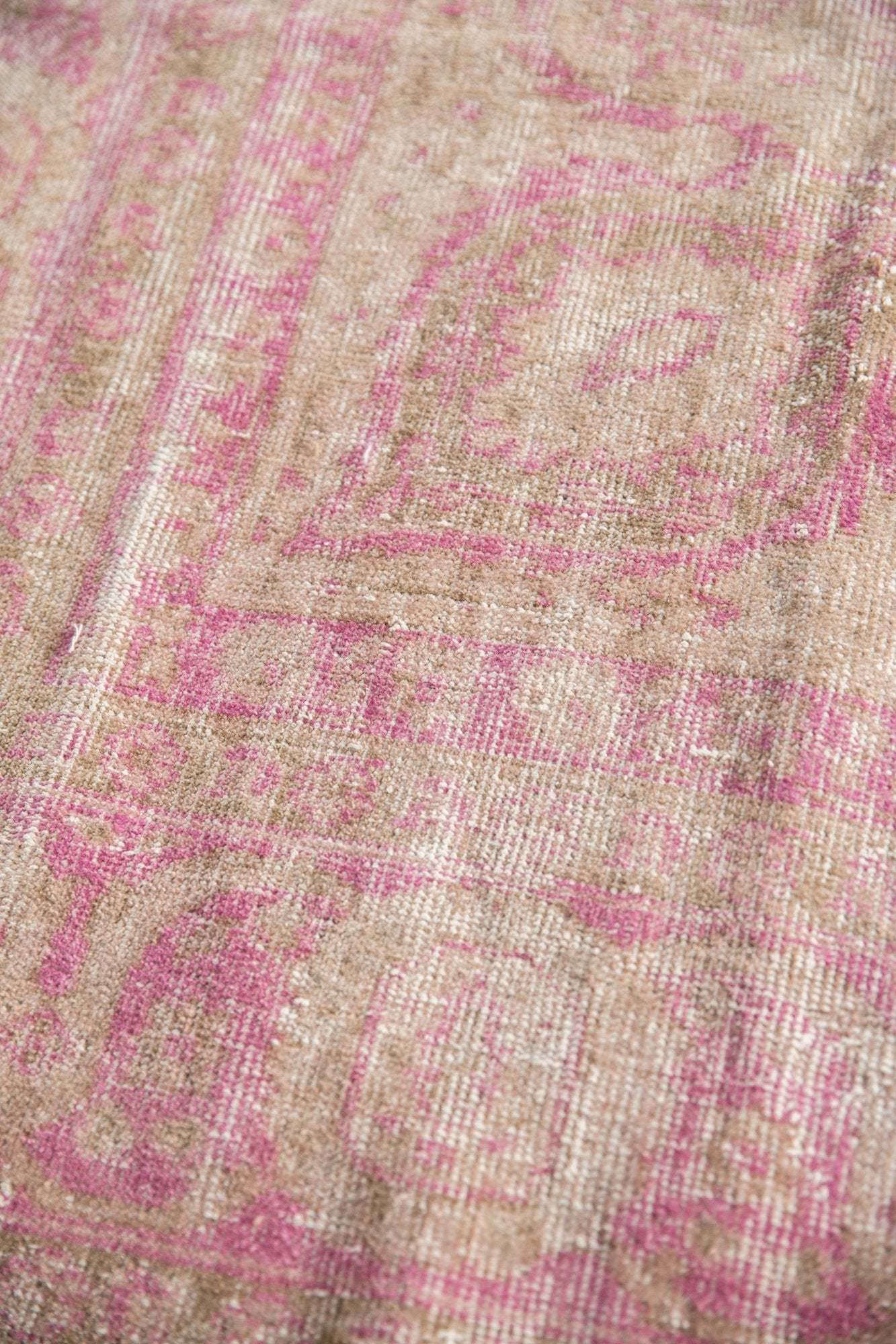 9.5x12.5 Vintage Distressed Sivas Carpet by Old New House® - product image 10 for Resin Society