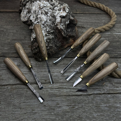 8-piece wood carving tool set with knives and chisels by Sharky Forged Steel Tools