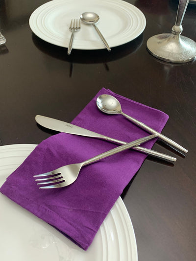 Hammered Stainless Steel Flatware 18-Piece Set Dinner Knives, Dinner Forks, Soup Spoons