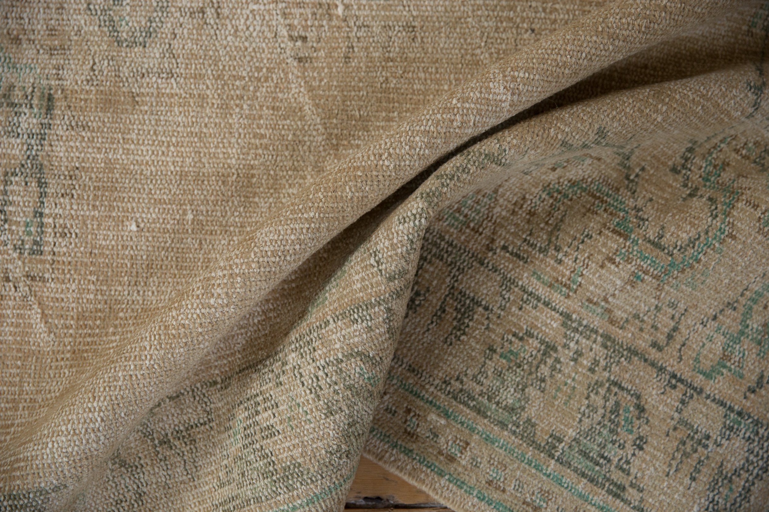 5.5x8.5 Vintage Distressed Oushak Carpet