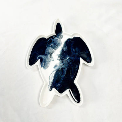 resin ceramic tray turtle with blue and black design on a white background