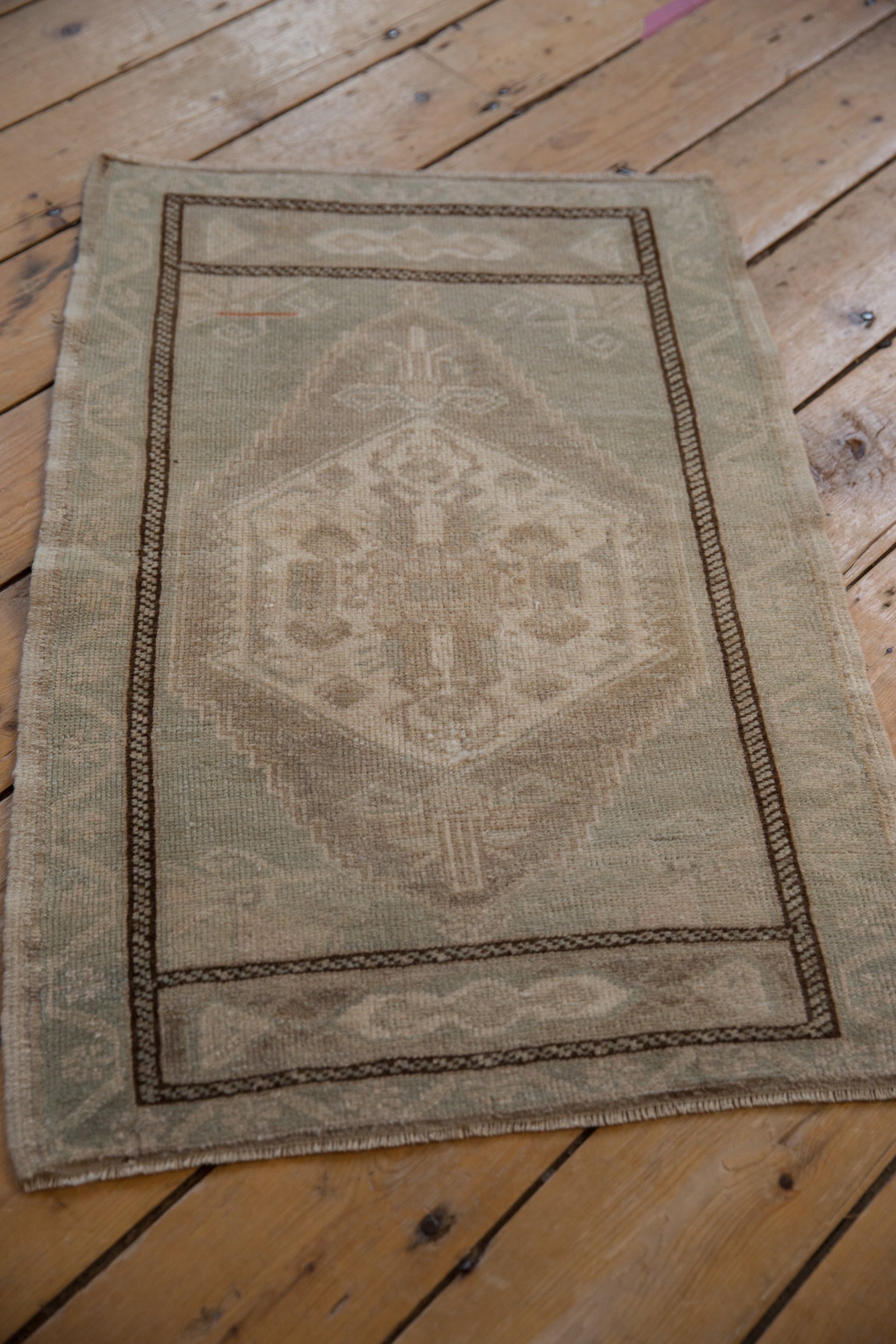 2x3 Vintage Distressed Oushak Rug Mat