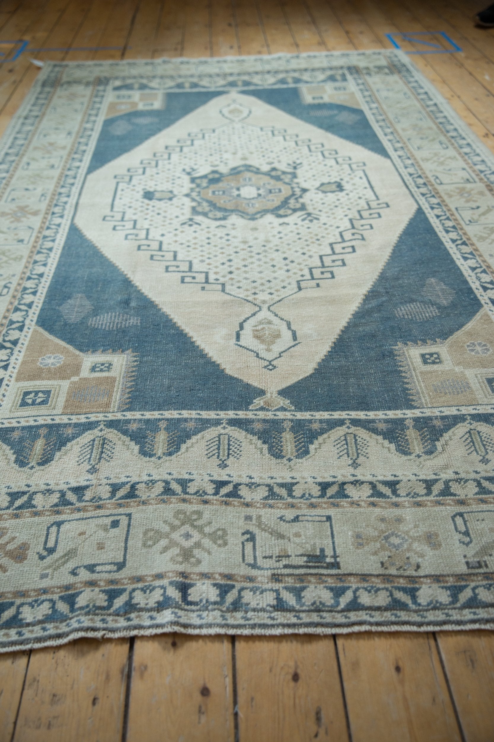 5.5x9.5 Vintage Distressed Oushak Carpet by Old New House® - product image 4 for Resin Society