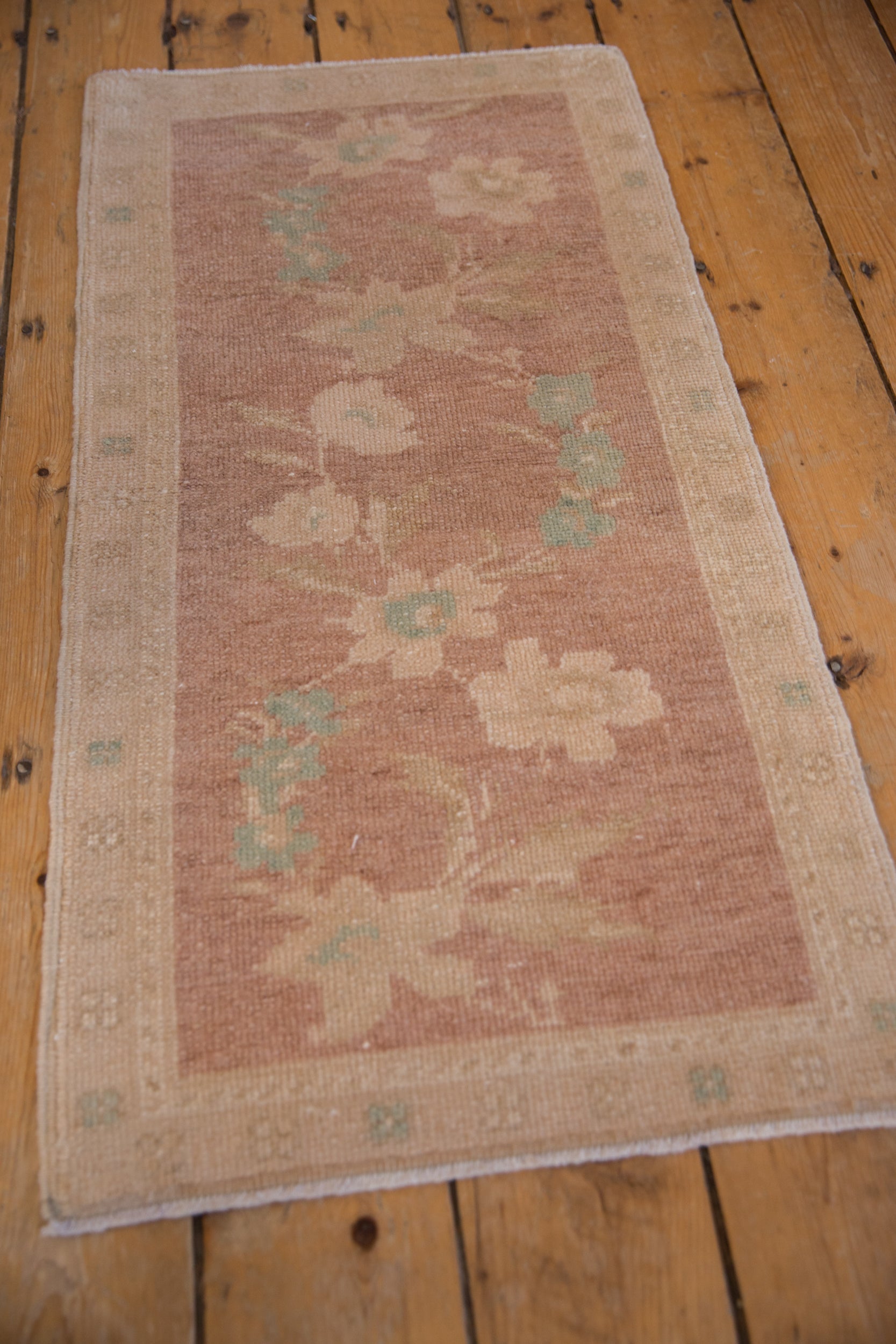 1.5x3.5 Vintage Distressed Oushak Rug Mat Runner