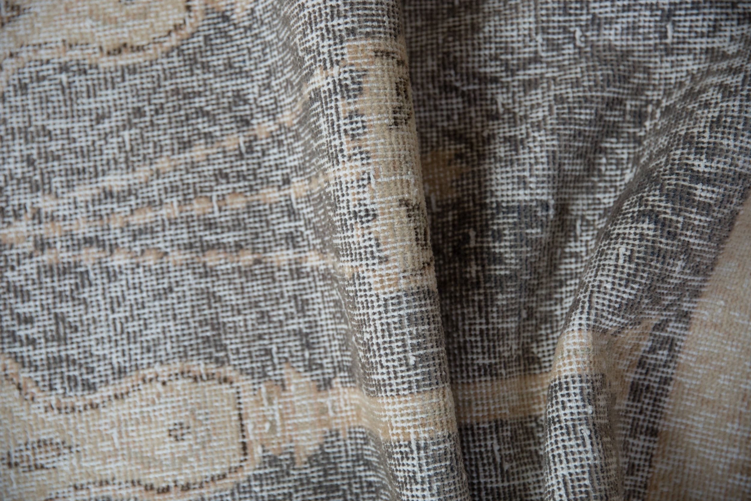 2.5x4.5 Vintage Distressed Sparta Rug