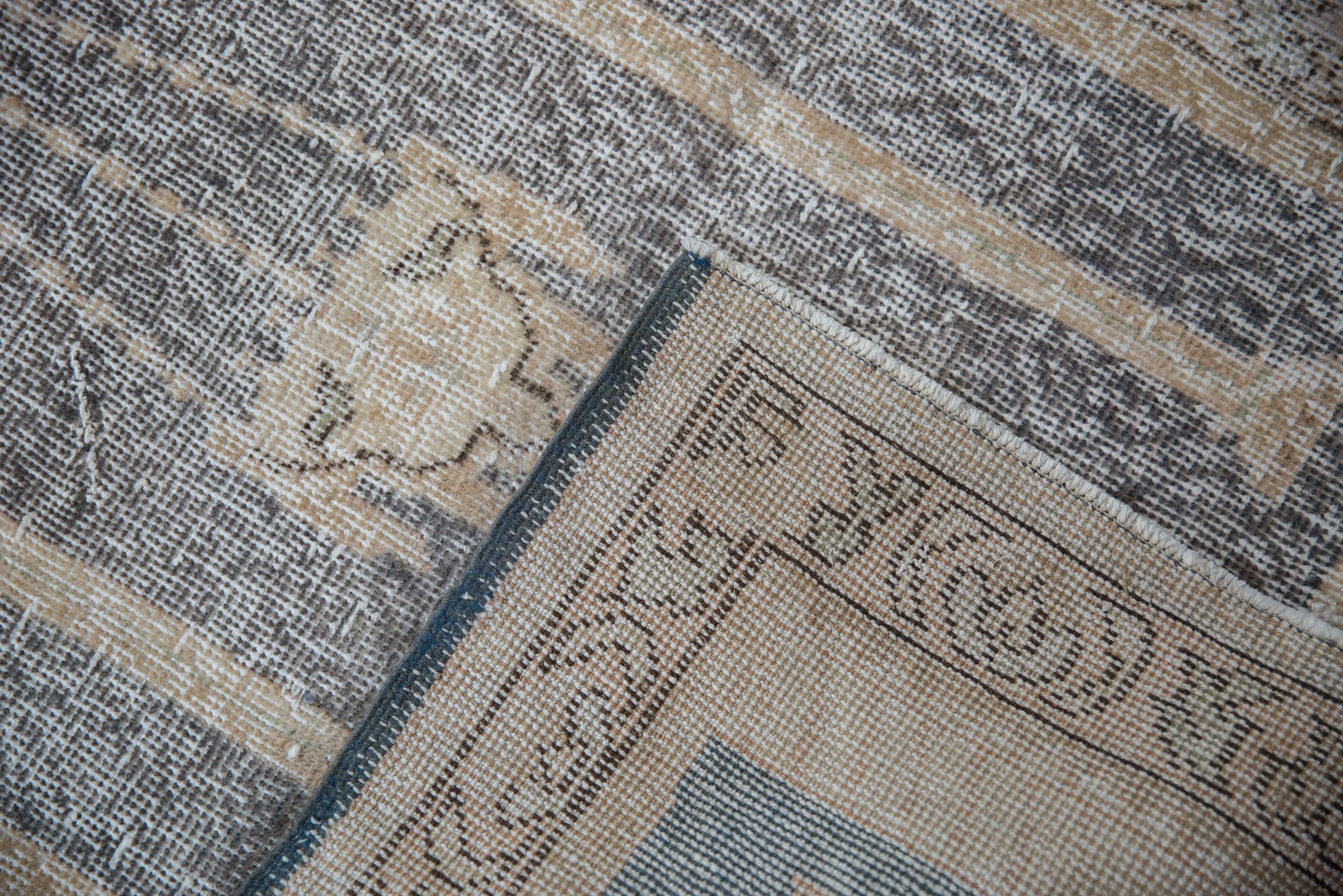 2.5x4.5 Vintage Distressed Sparta Rug
