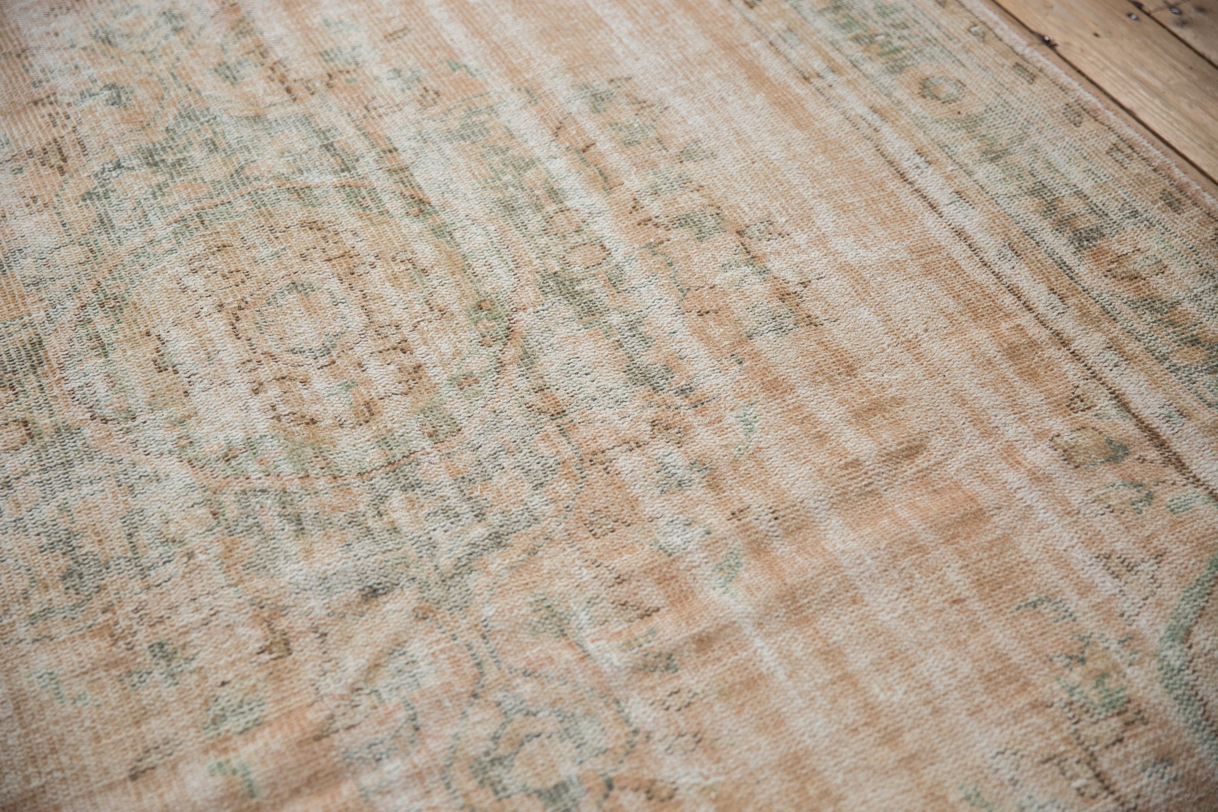 6x9.5 Vintage Distressed Oushak Carpet
