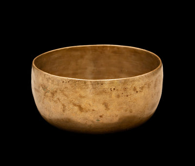 Antique Thadobati Singing Bowl G3 195Hz (Near Concert Pitch) 6 3/4" A16107
