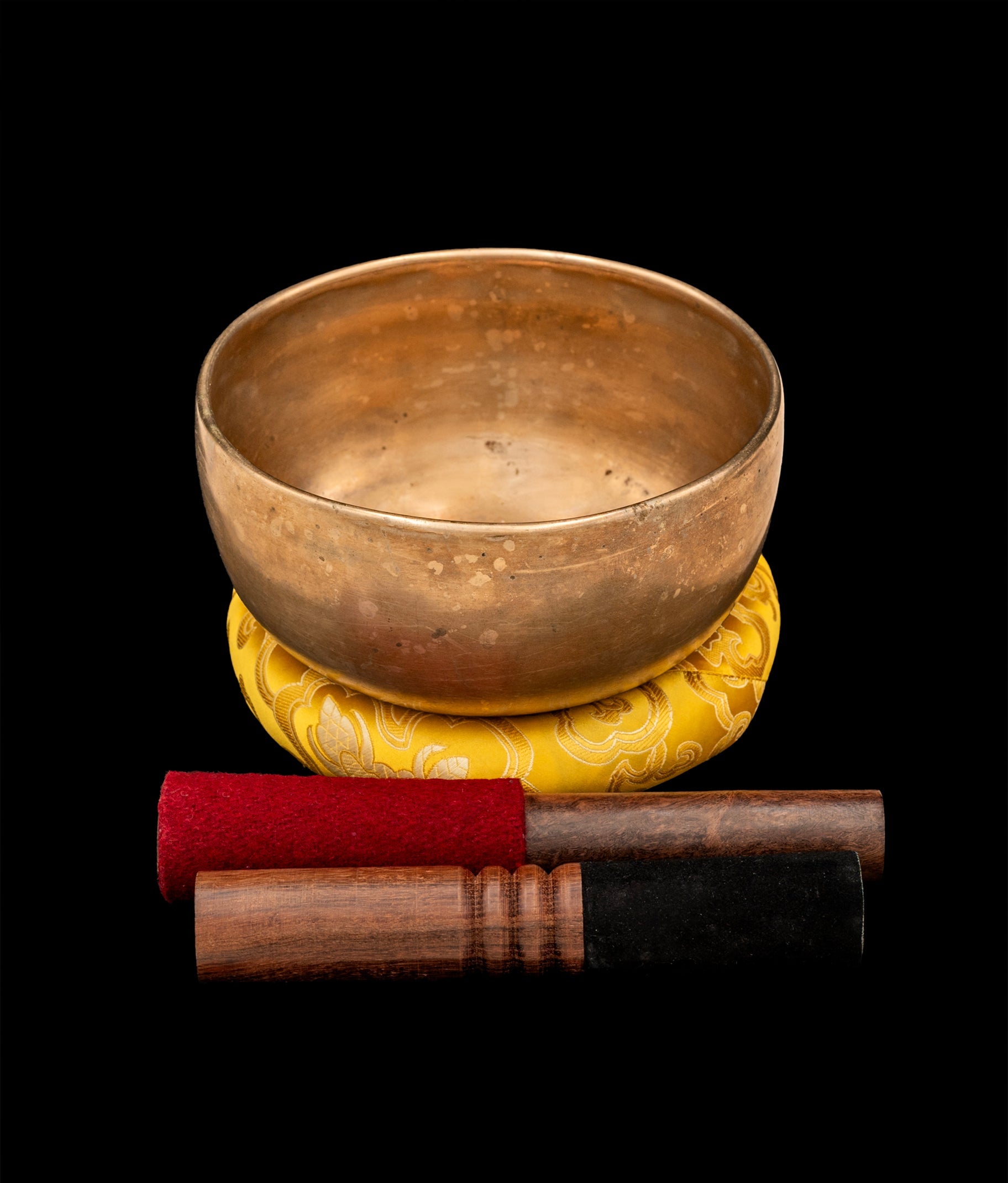 Antique Special Thick Thadobati Singing Bowl B3 241Hz 6 3/4" A16111 by Bodhisattva Trading Company - main product image for Resin Society