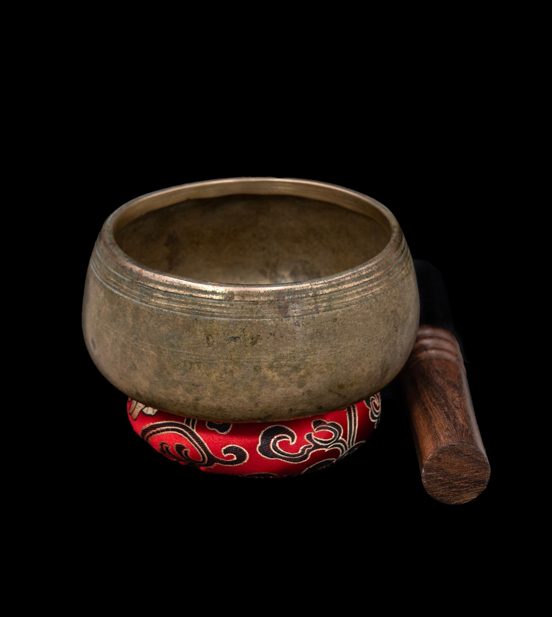 Antique Rare Mani Singing Bowl G5 779Hz 4 3/4" A16289 by Bodhisattva Trading Company - main product image for Resin Society