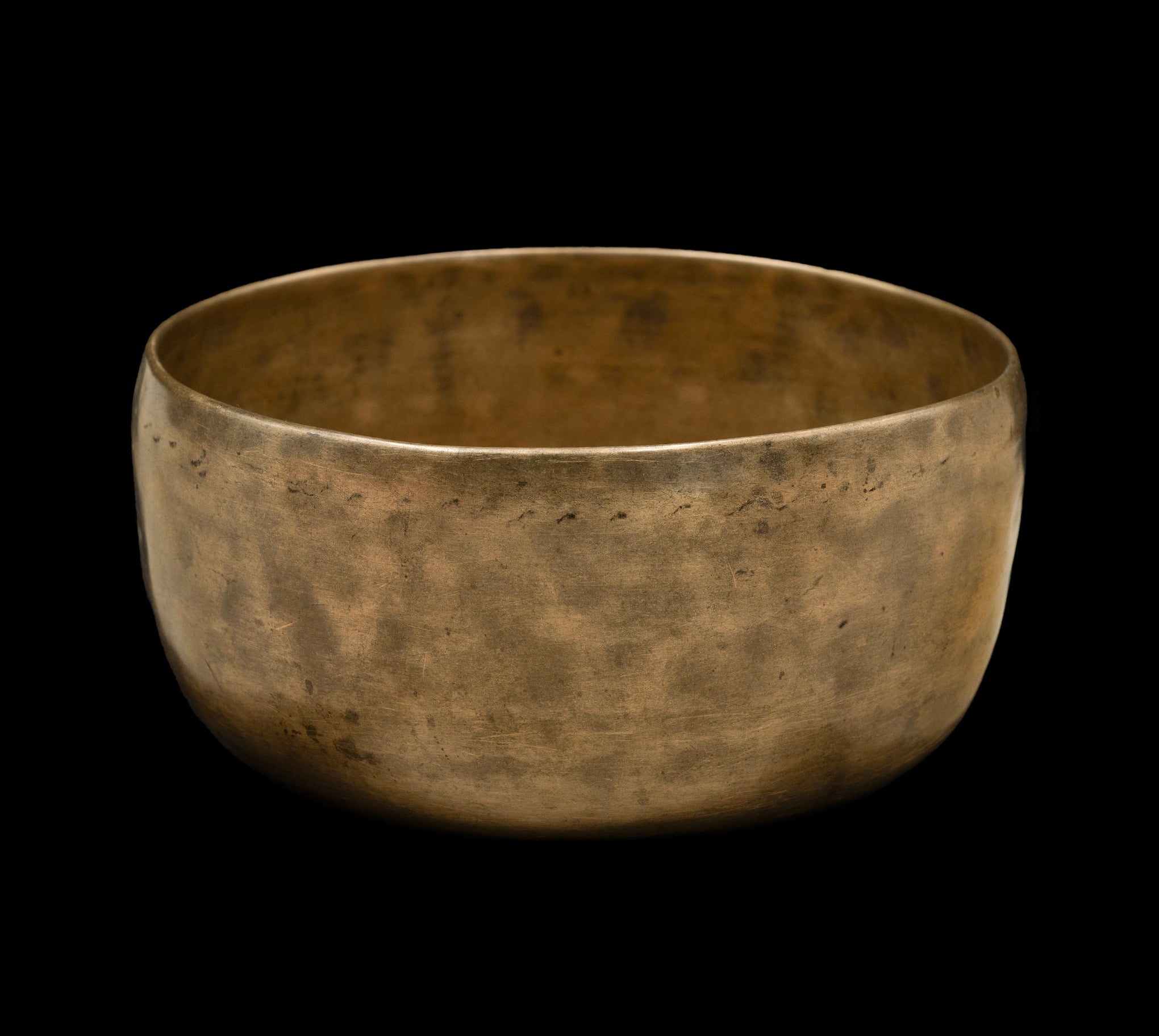 Antique Thadobati Singing Bowl G3 195Hz (NCP) 7" A16290 by Bodhisattva Trading Company - product image 3 for Resin Society