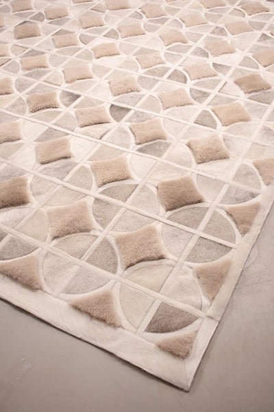 Alpha – Custom Cowhide & Shearling Rug by Homelosophy