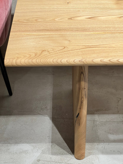 Minimal Solid Dining Table made of chestnut wood with solid wood legs