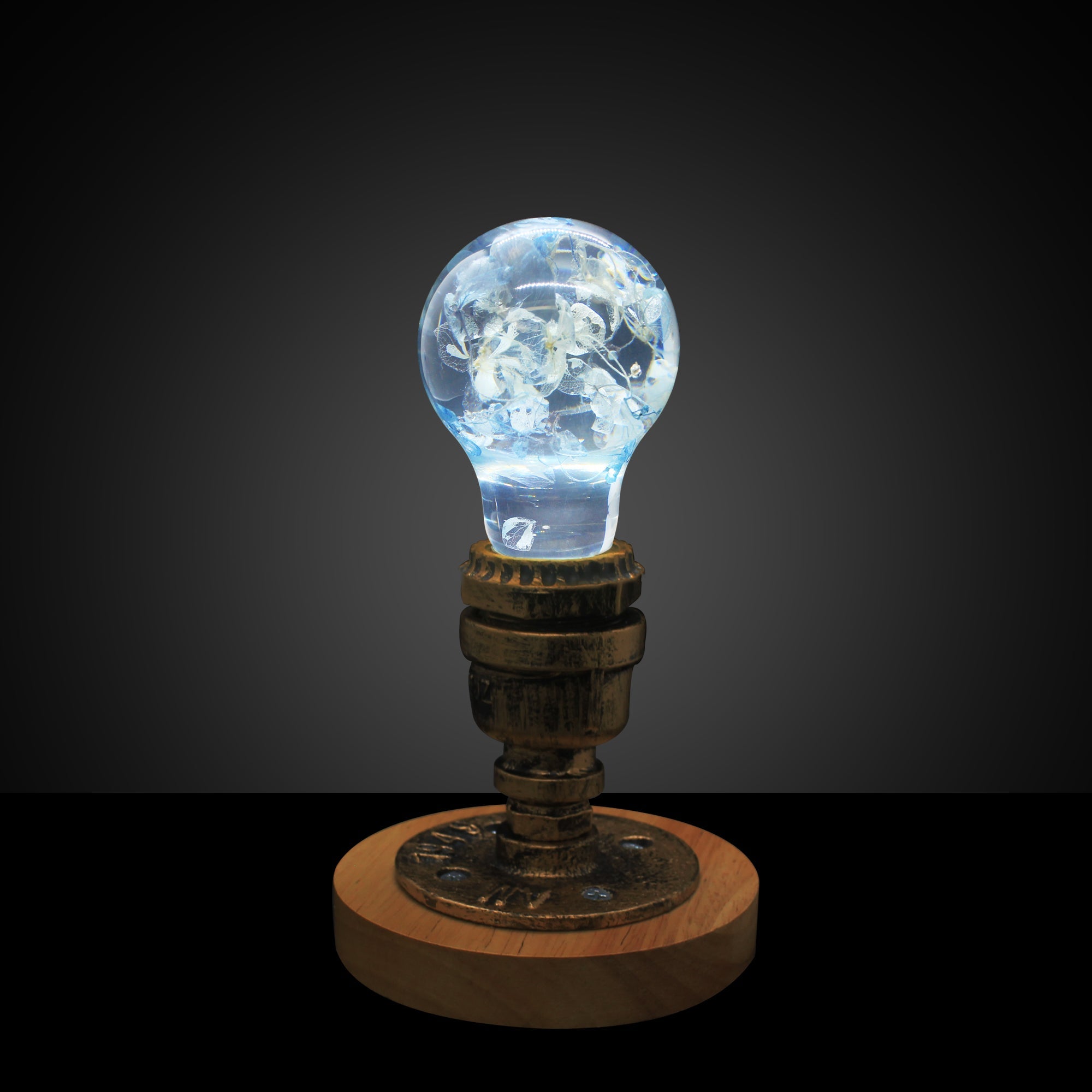 EP Light – Blue Hydrangea Resin LED Bulb