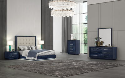 Alexander Queen Bed detail image - Resin Society