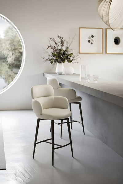 Como Counter Stool detail image - Resin Society