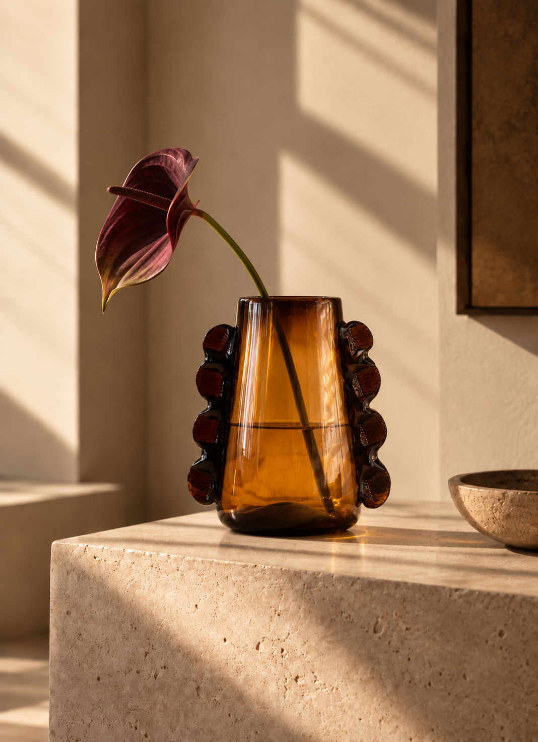 Betta Vase Amber by MESO
