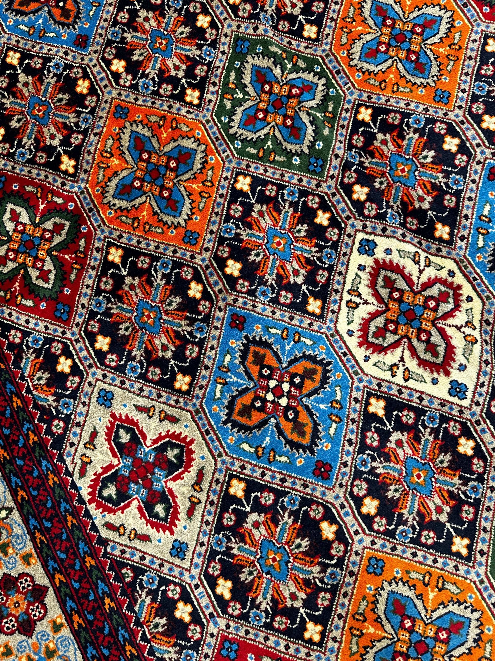 Hand-Knotted Afghani Kashi Wool Rug – 4’9″ x 6’10″ by Rugistan - product image 4 for Resin Society