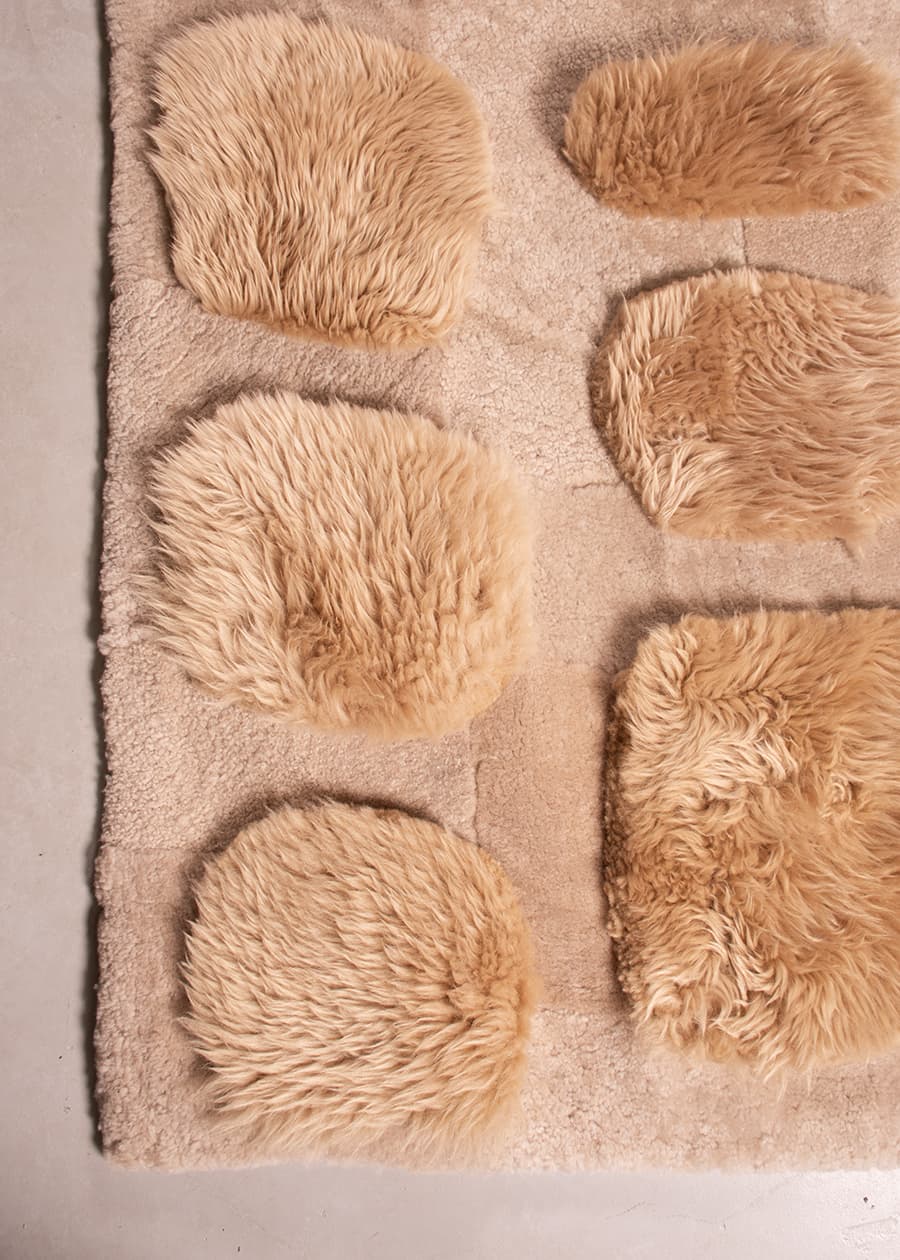 Cobblestone – Custom Sheepskin & Shearling Rug by Homelosophy