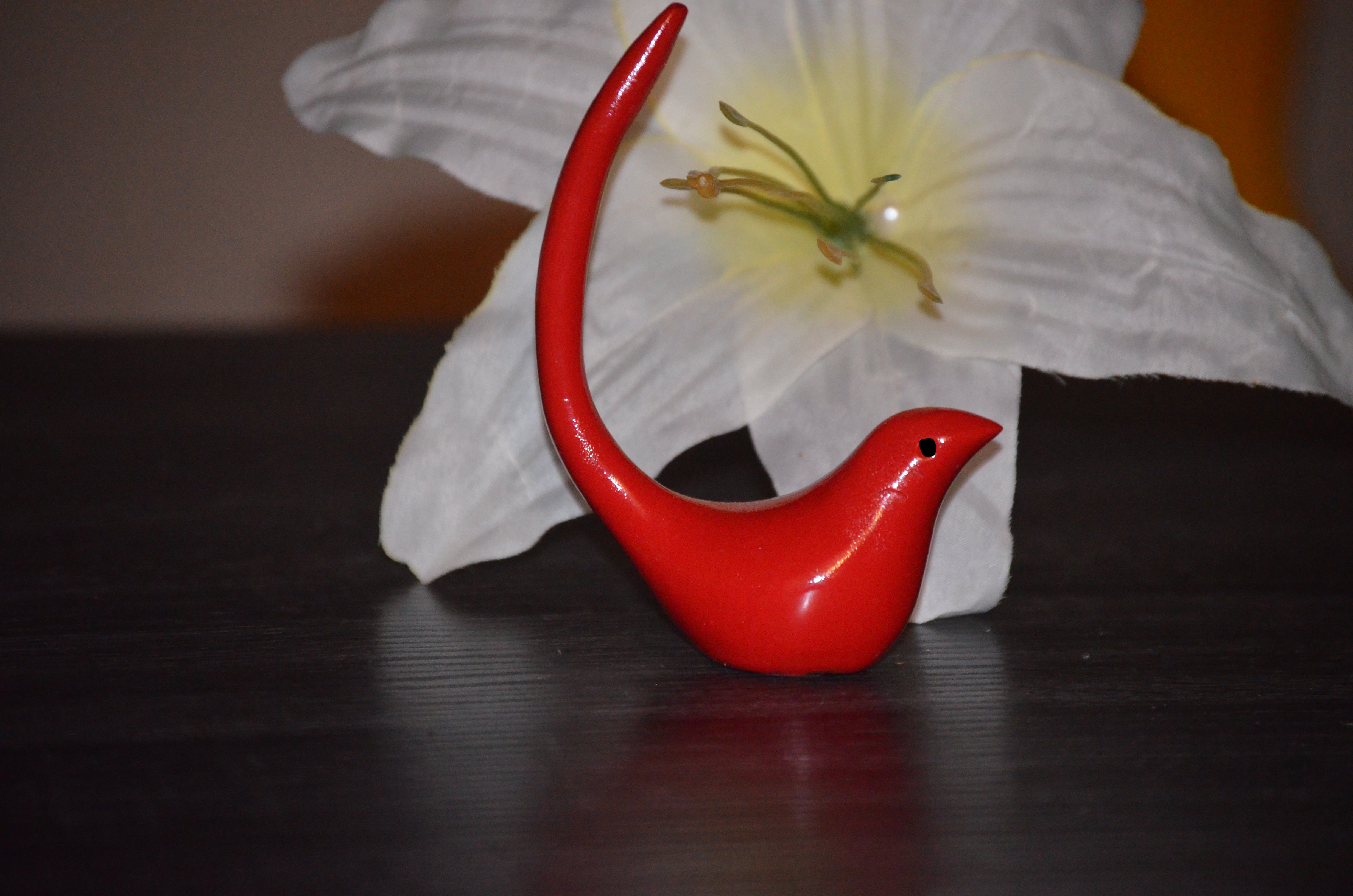 Vibhsa Gifts Bird Ring Holder Jewelry (Red)