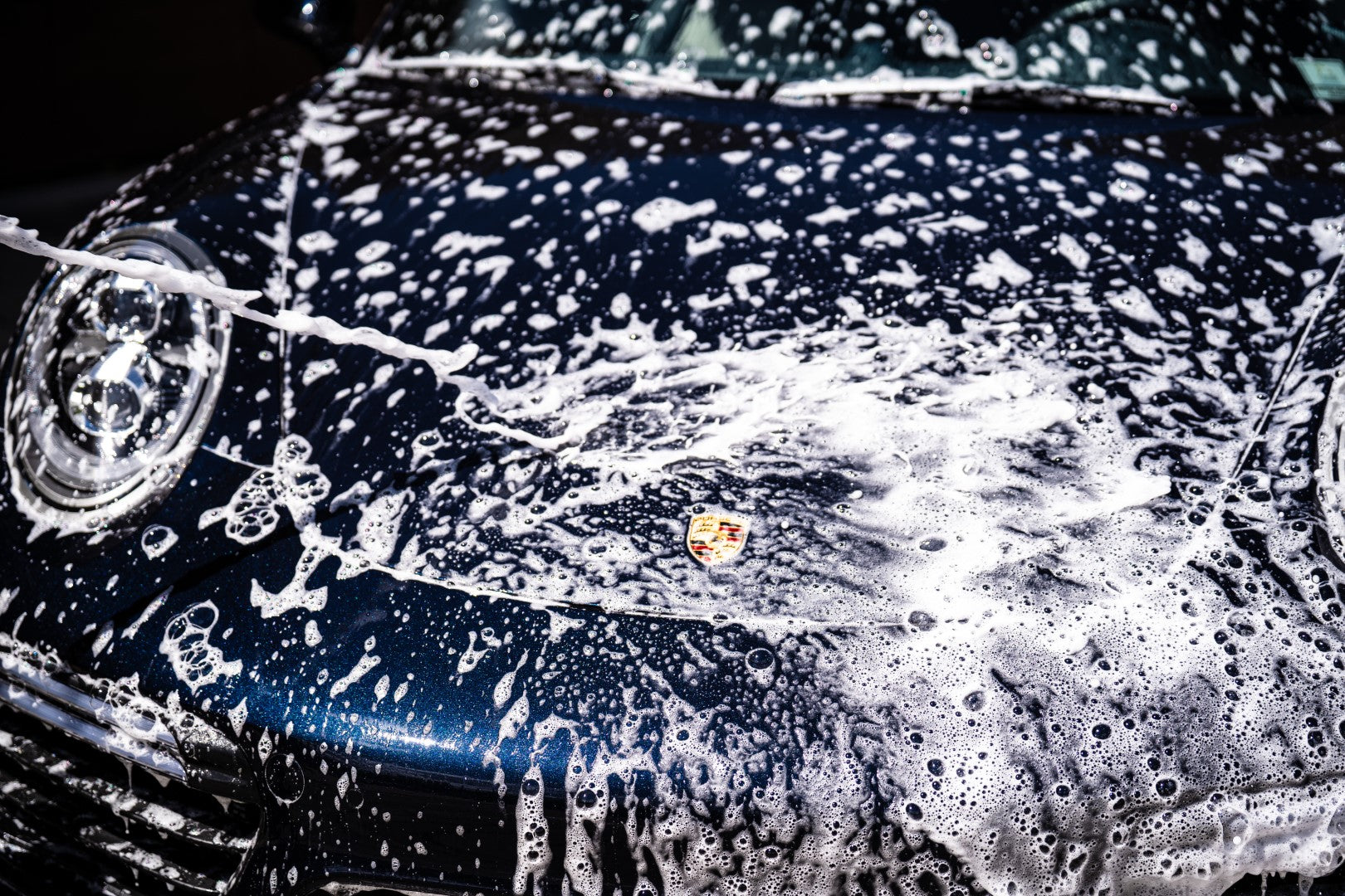 SOCAR Wash n Wax - pH Neutral Car Wash Soap Infused with Carnauba Wax detail image - Resin Society
