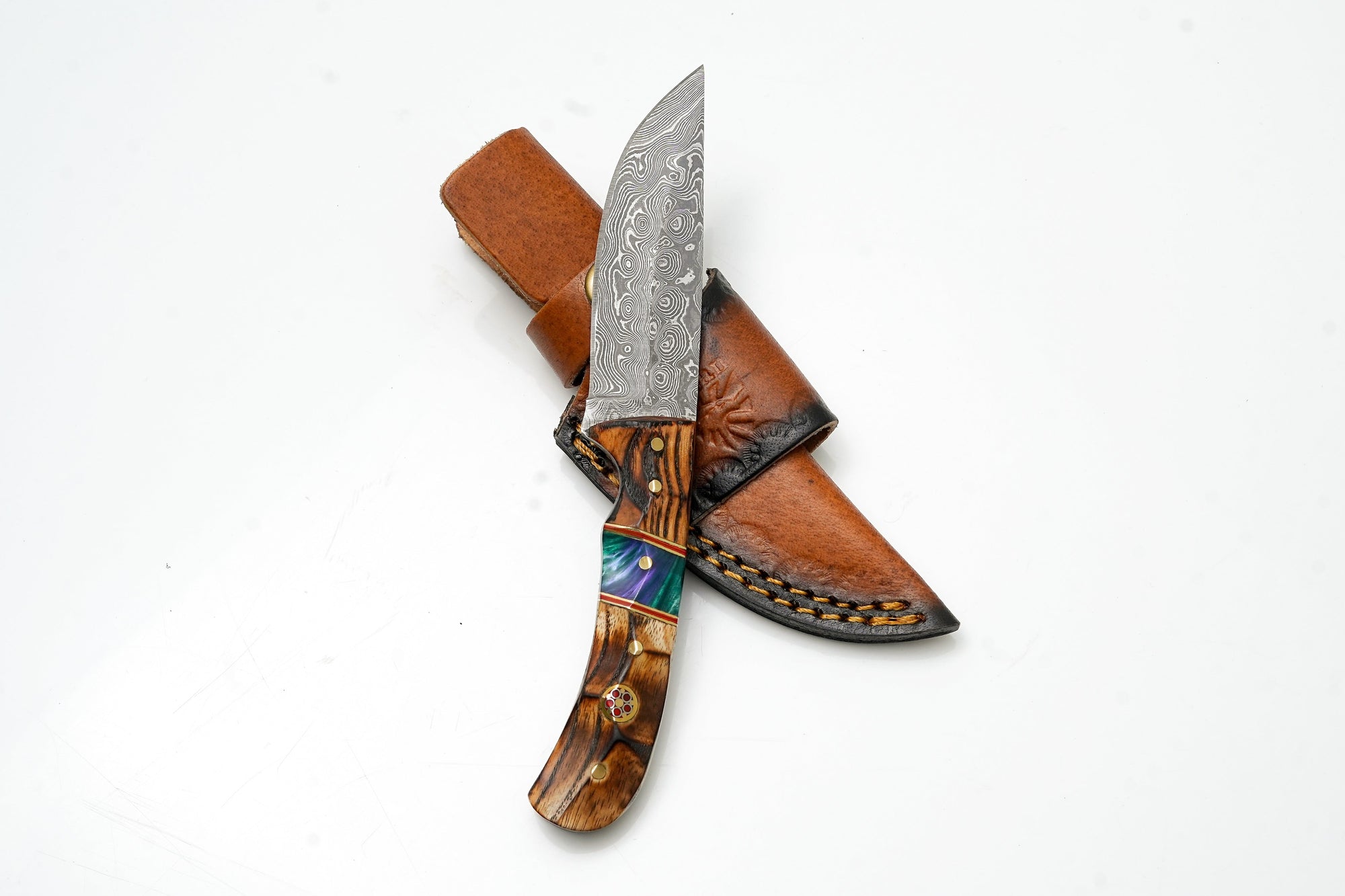Hand-Forged Damascus Skinner