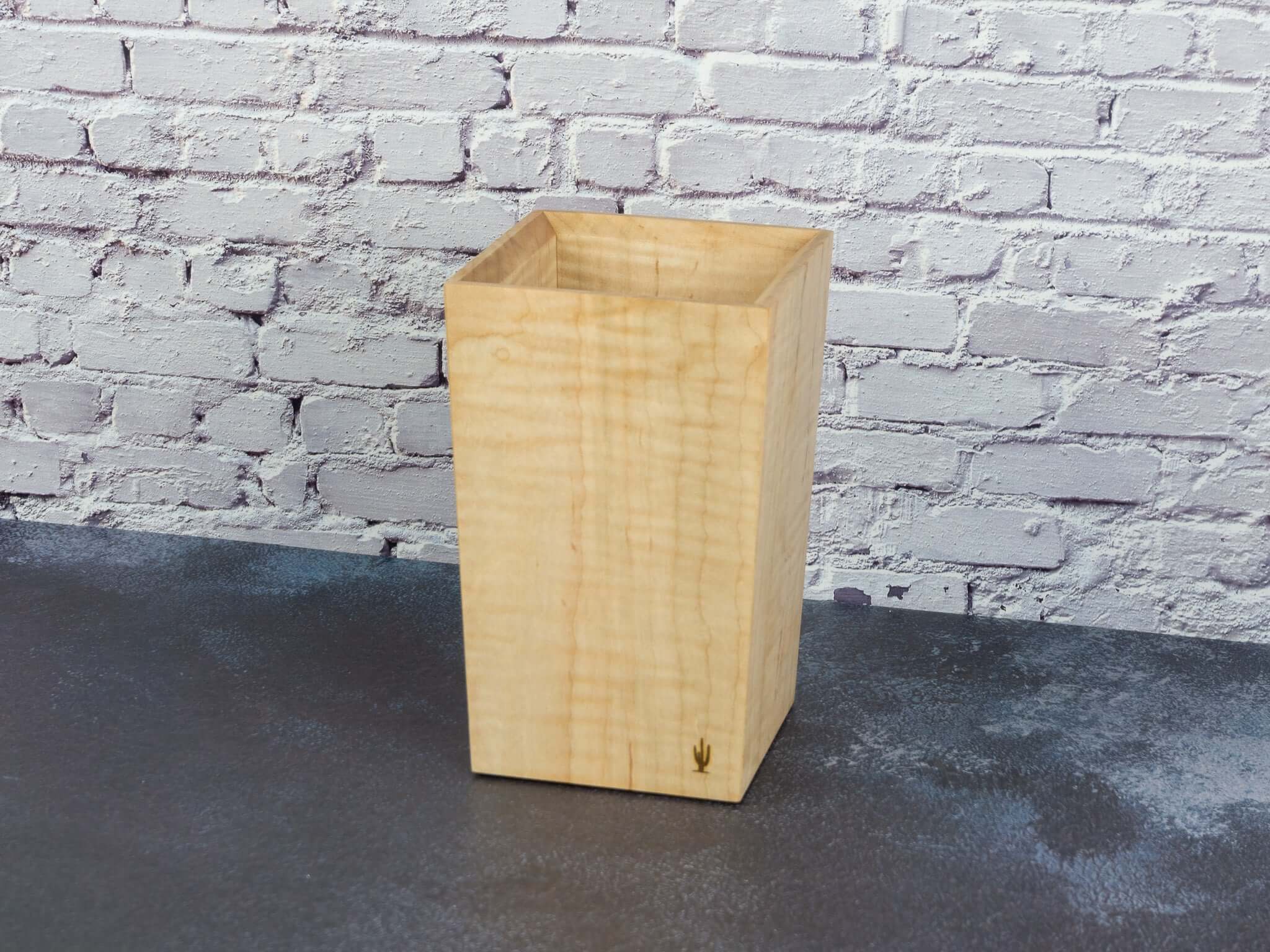 Utensil Holder by Old Saguaro Woodcraft - product image 4 for Resin Society