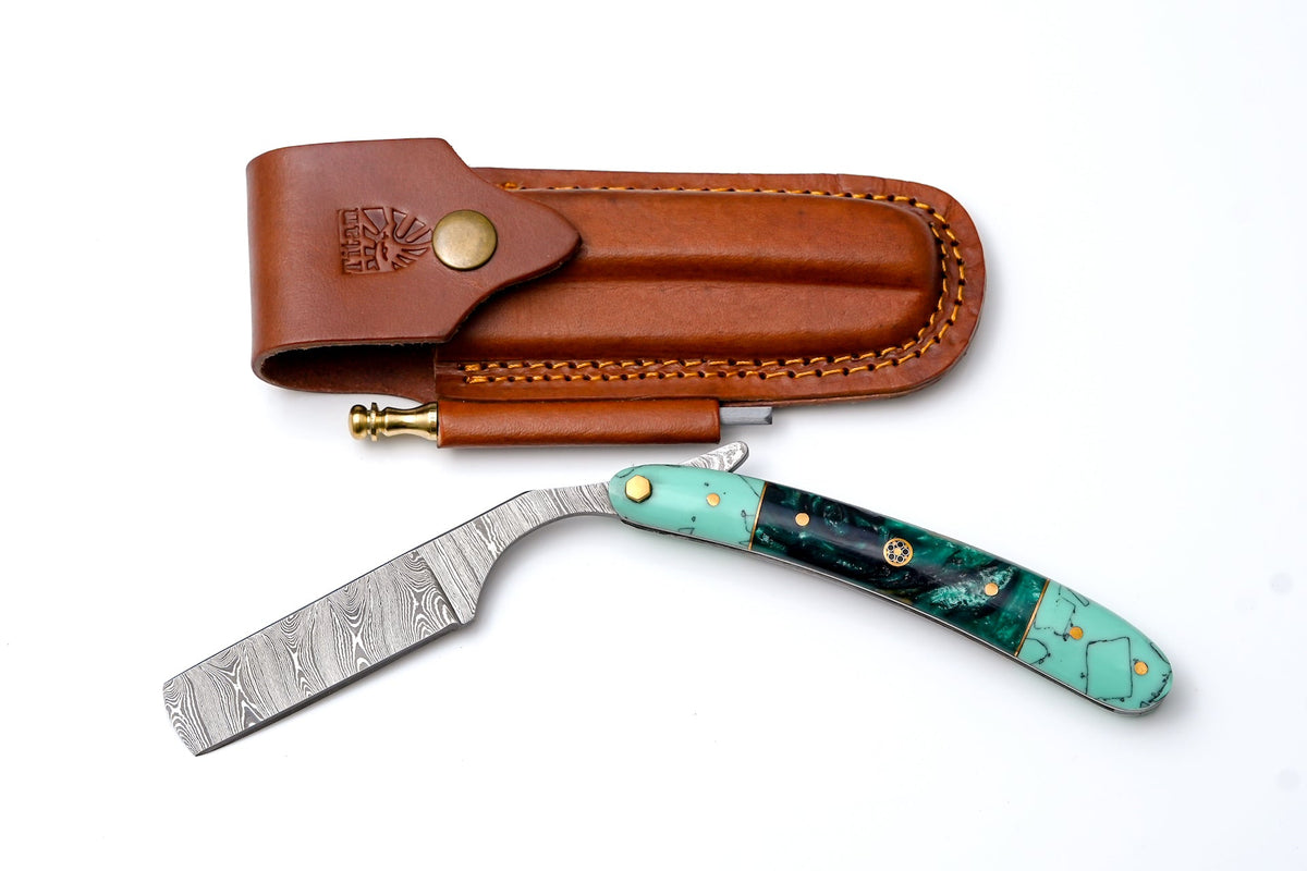 Damascus straigh razor TK-440 showing Damascus steel blade with Micarta and brass spacer handle