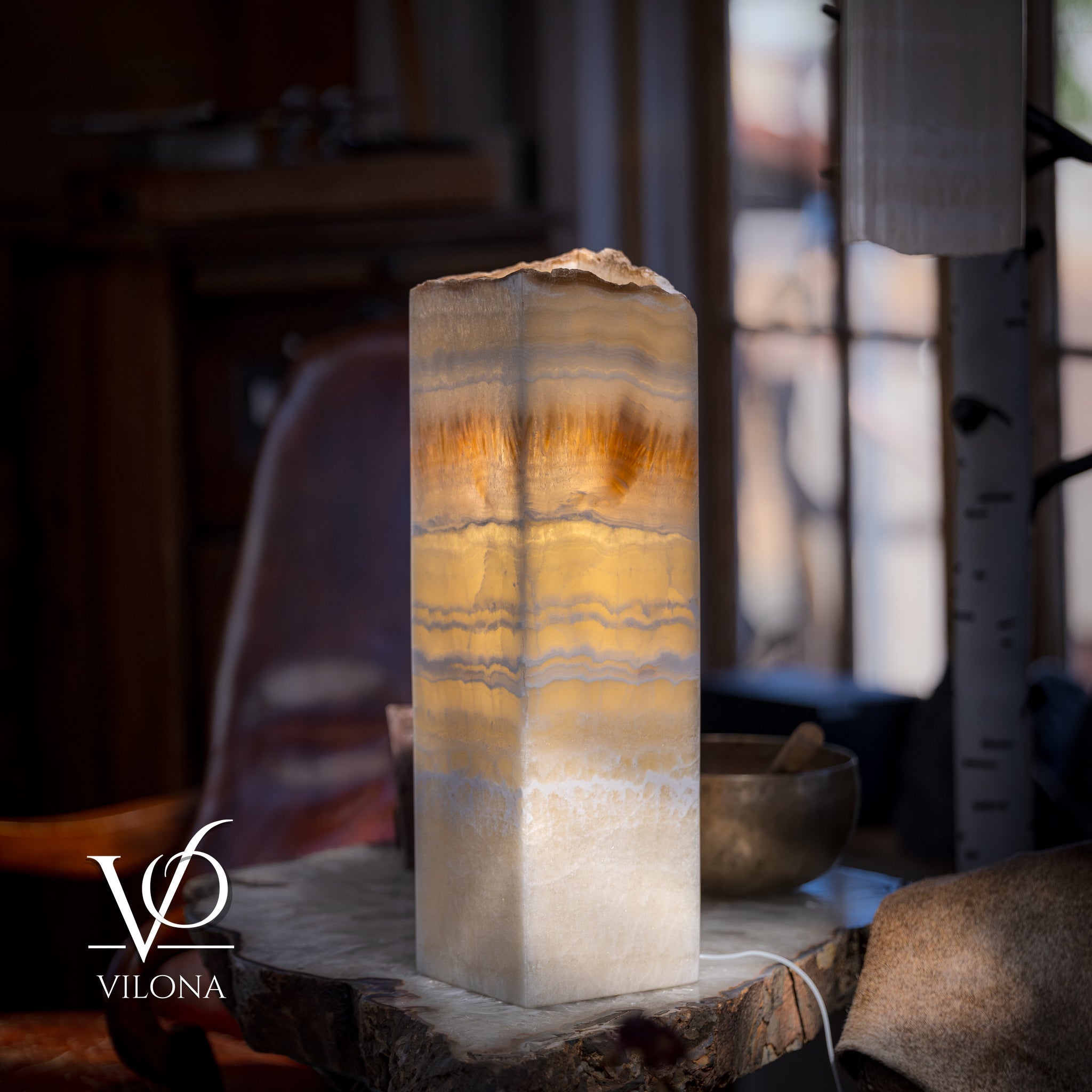 Golden Cloud Onyx Square Table Lamp 20" Tall, x 6"x 6" Square (Medium #4)
