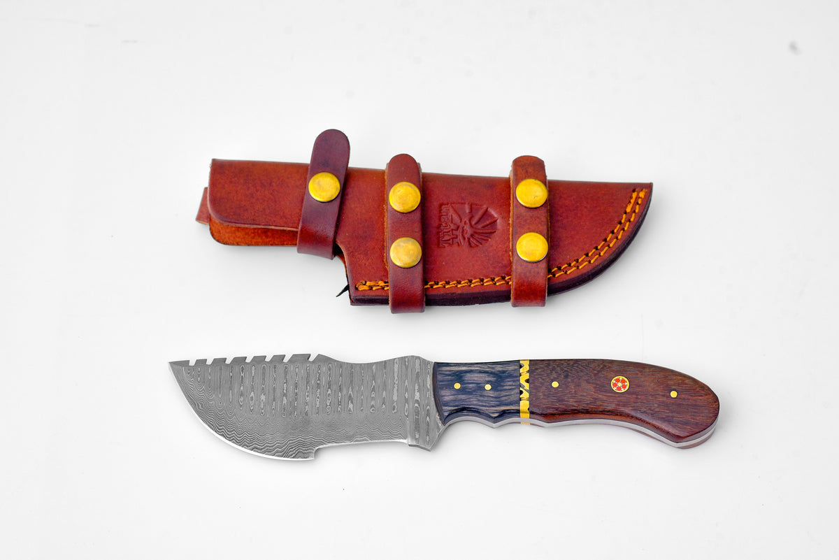 Warden Tracker knife featuring Damascus steel blade with walnut and diamond wood handle