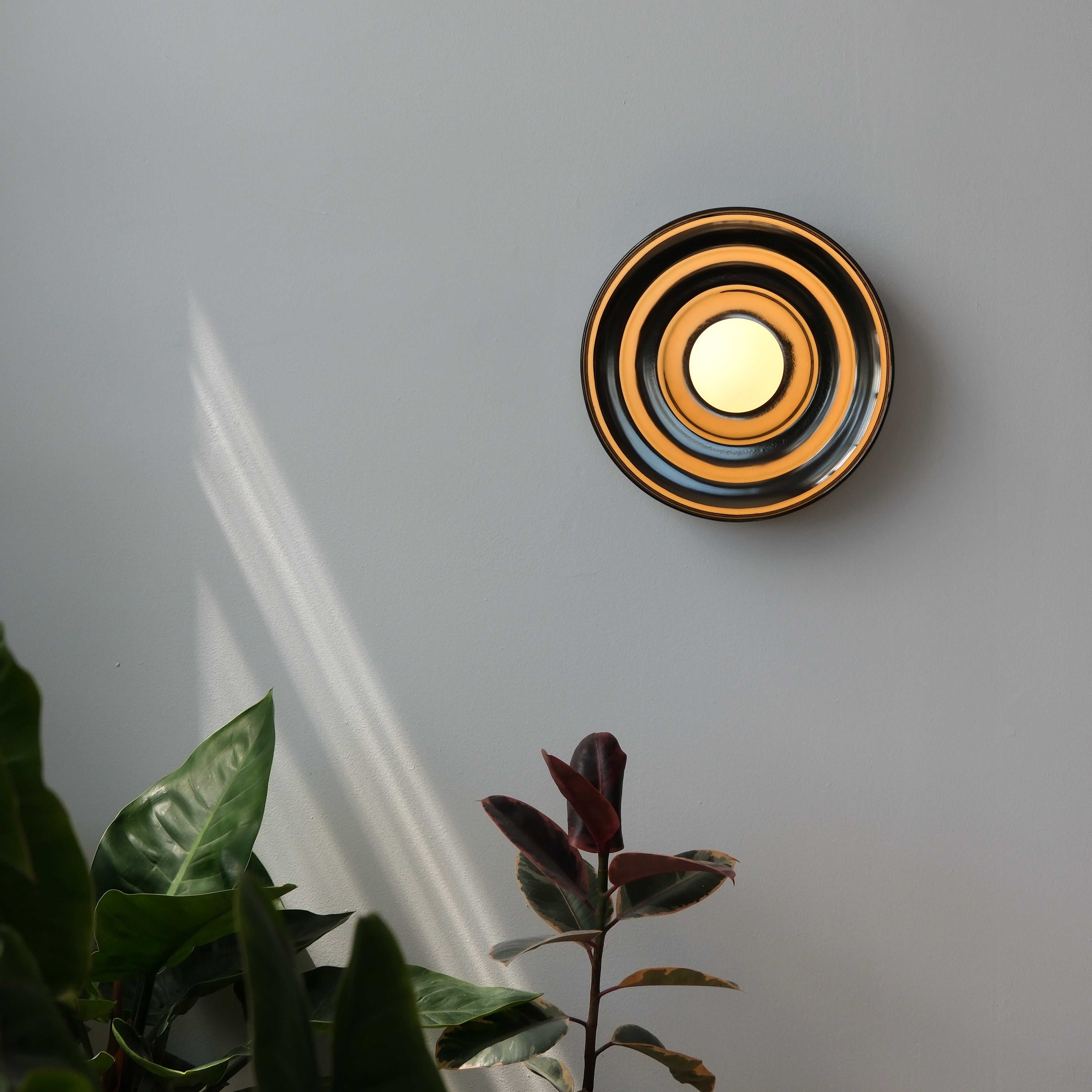 Ripple Bowl Sconce by Misewell - product image 2 for Resin Society