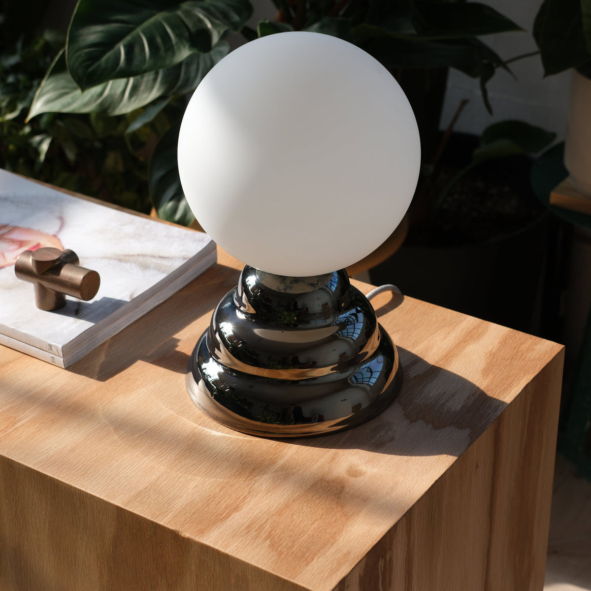Ripple III Table Lamp by Misewell - product image 2 for Resin Society