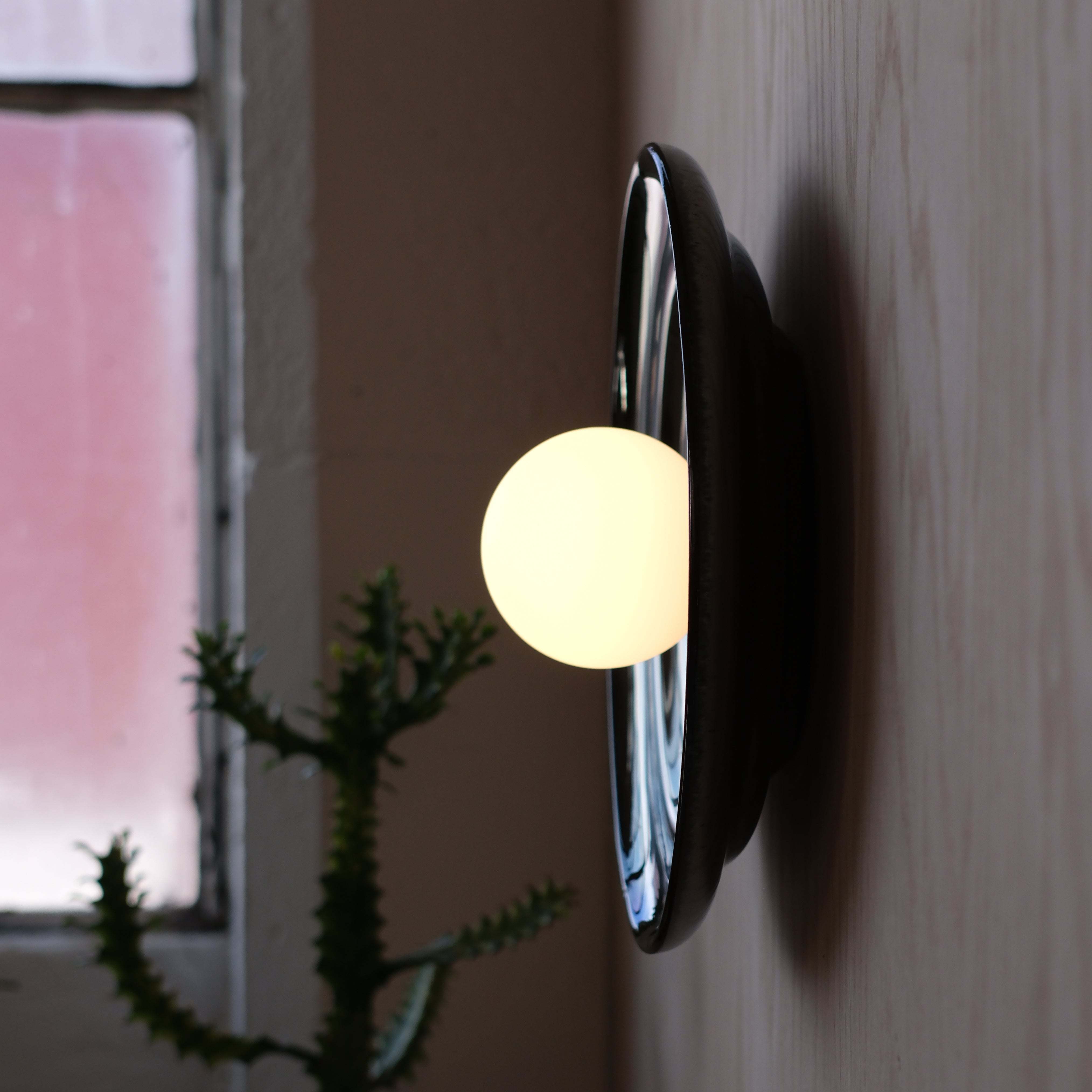 Ripple Bowl Sconce by Misewell - product image 5 for Resin Society