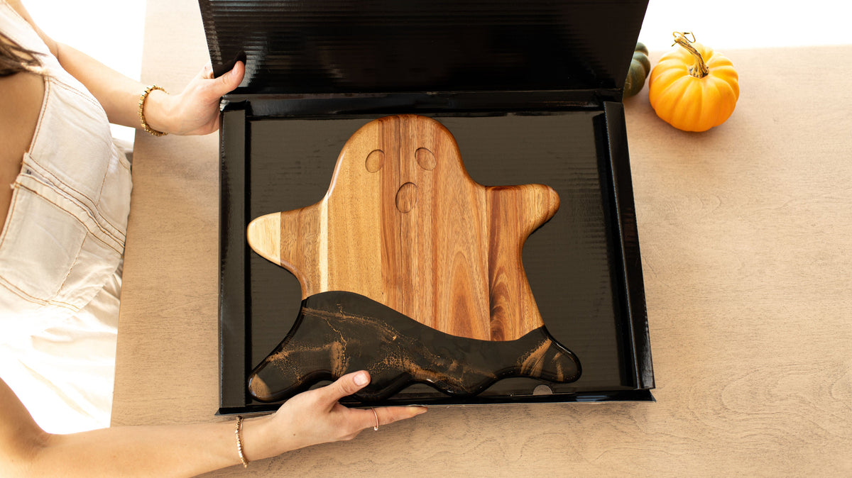 NEW!!! Ghost-Shaped Charcuterie Board