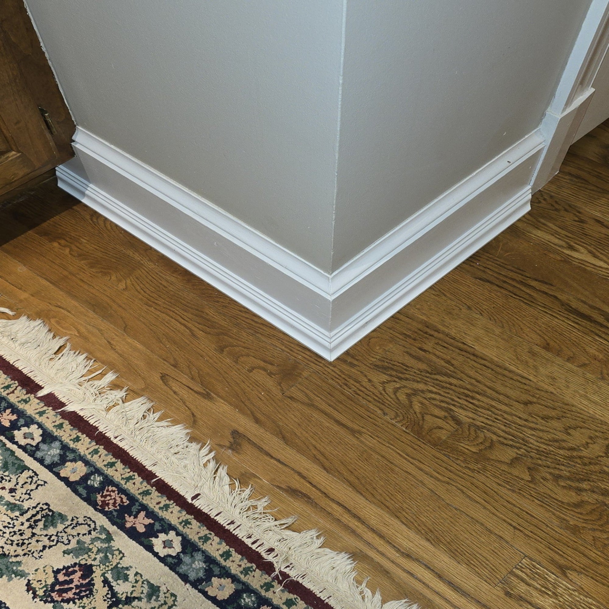 Unfinished 3/4 inch by 3/4 inch solid hardwood cove molding trim