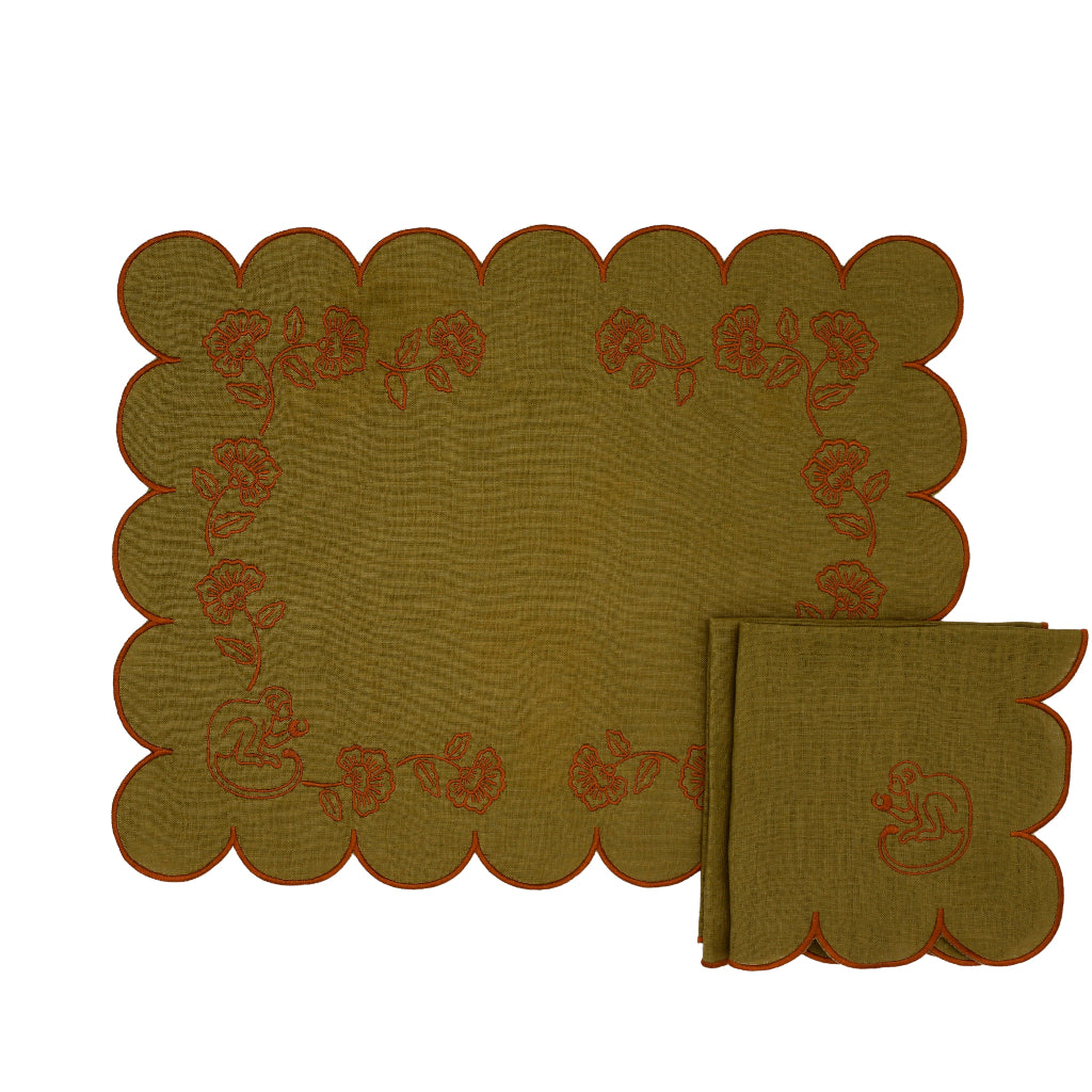 Earthen Pine Napkin - Set of 4 by Ro'Table - product image 2 for Resin Society