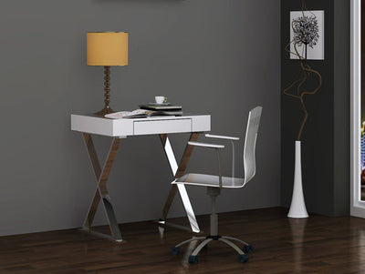 Elm Desk detail image - Resin Society