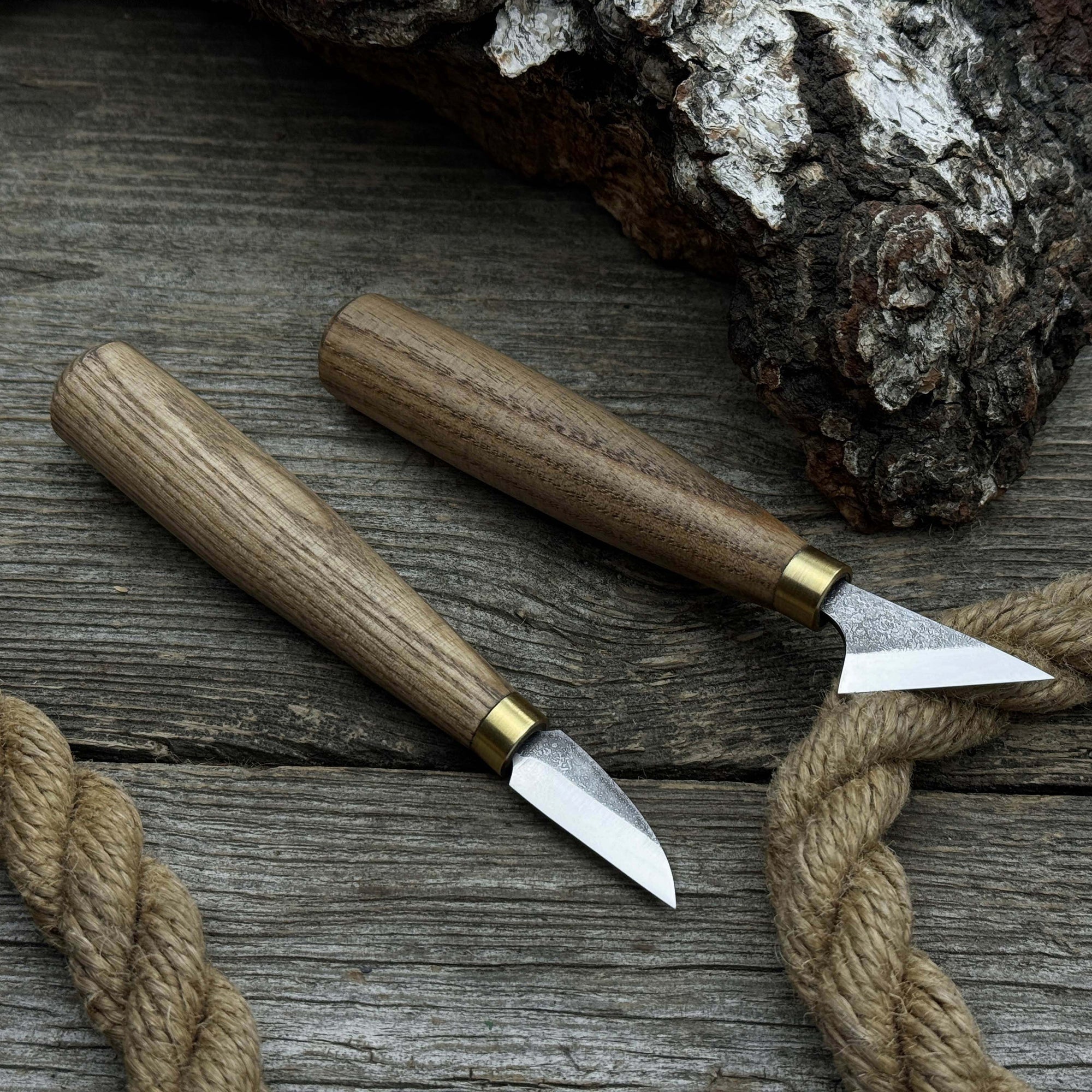 2-Piece Chip Carving Knife Set with hand-forged blades and ash wood handles