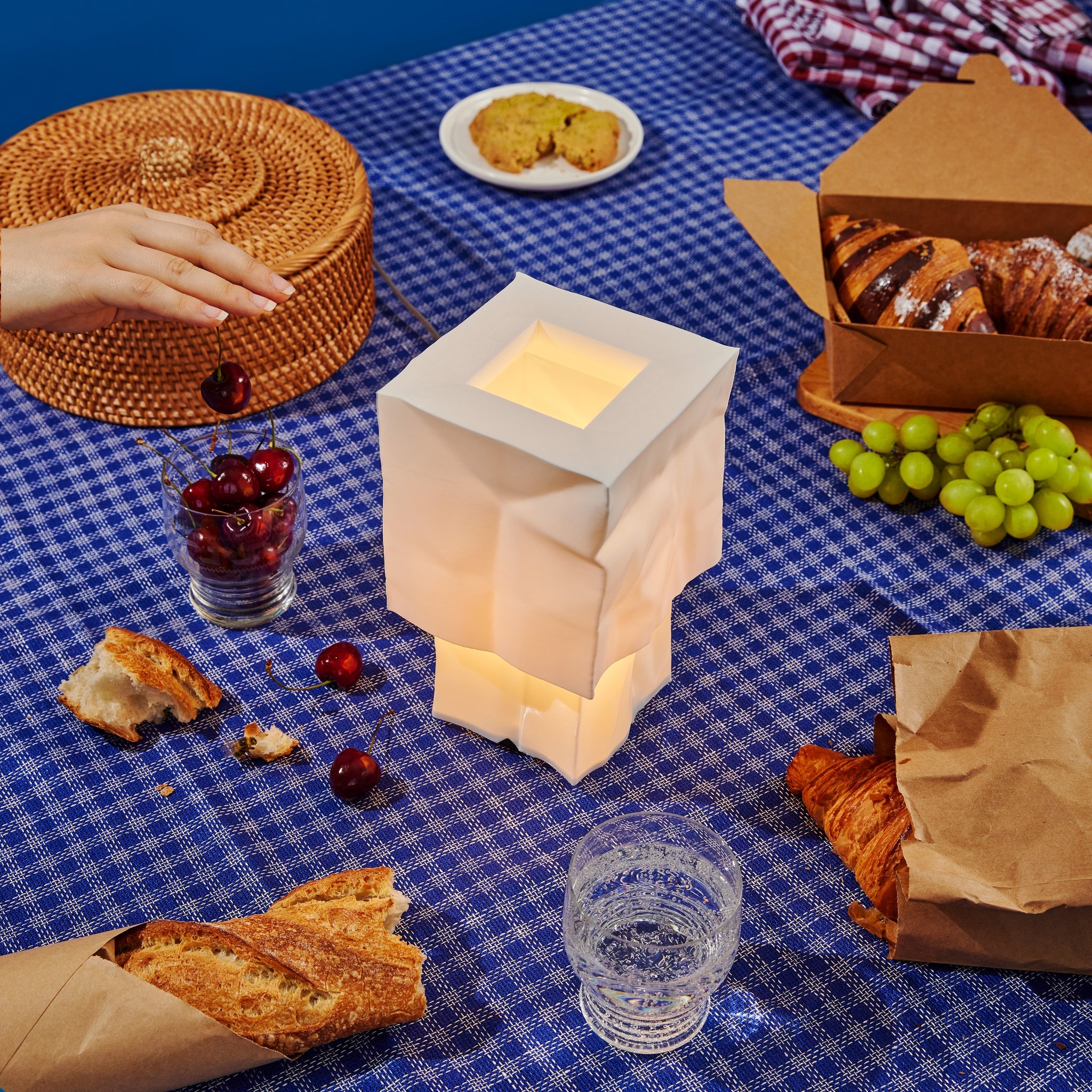 Farolito Lamp by Wooj Design - product image 2 for Resin Society