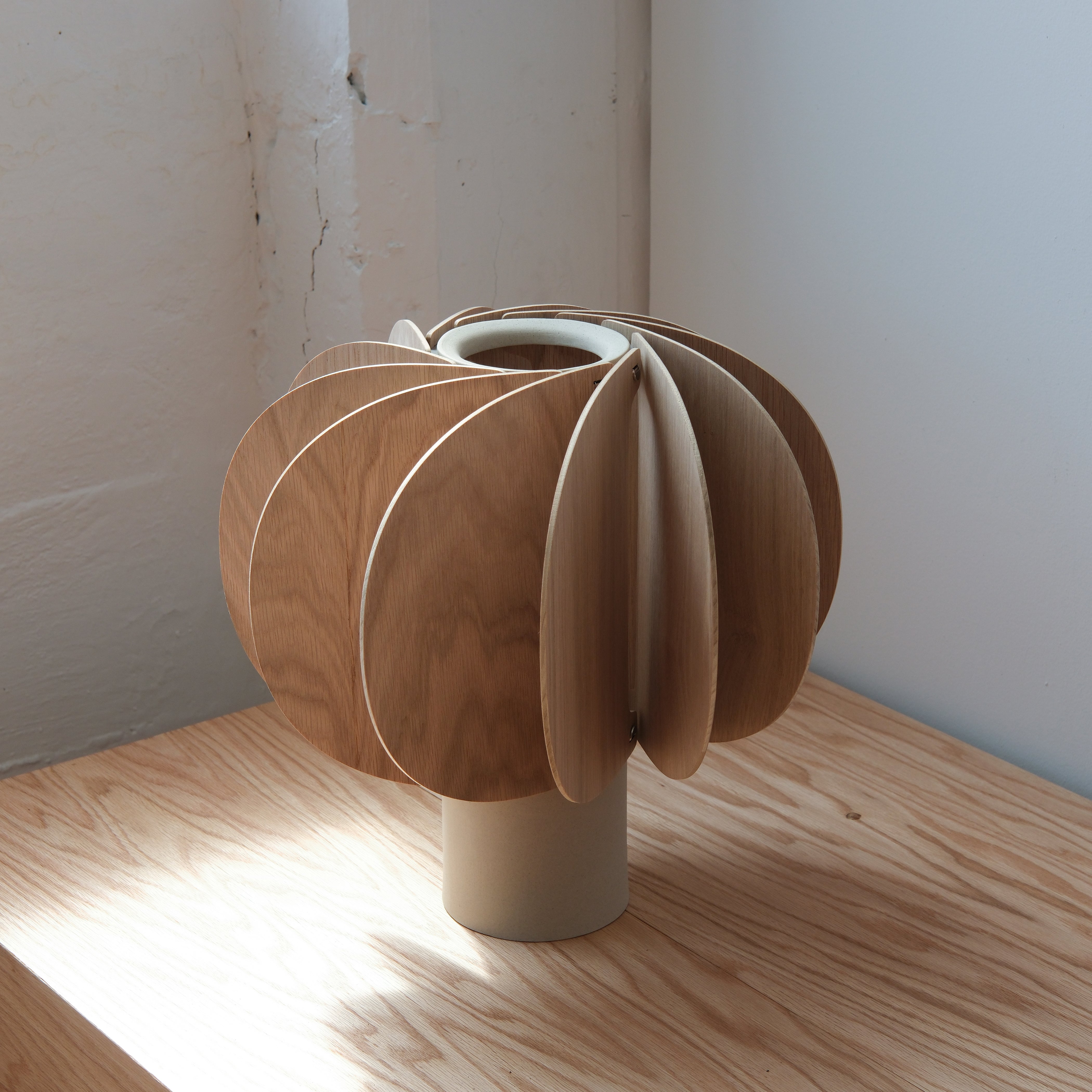 Fin Table Lamp by Misewell - product image 2 for Resin Society