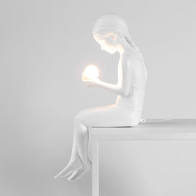 Innerglow mini - Girl detail image - Resin Society