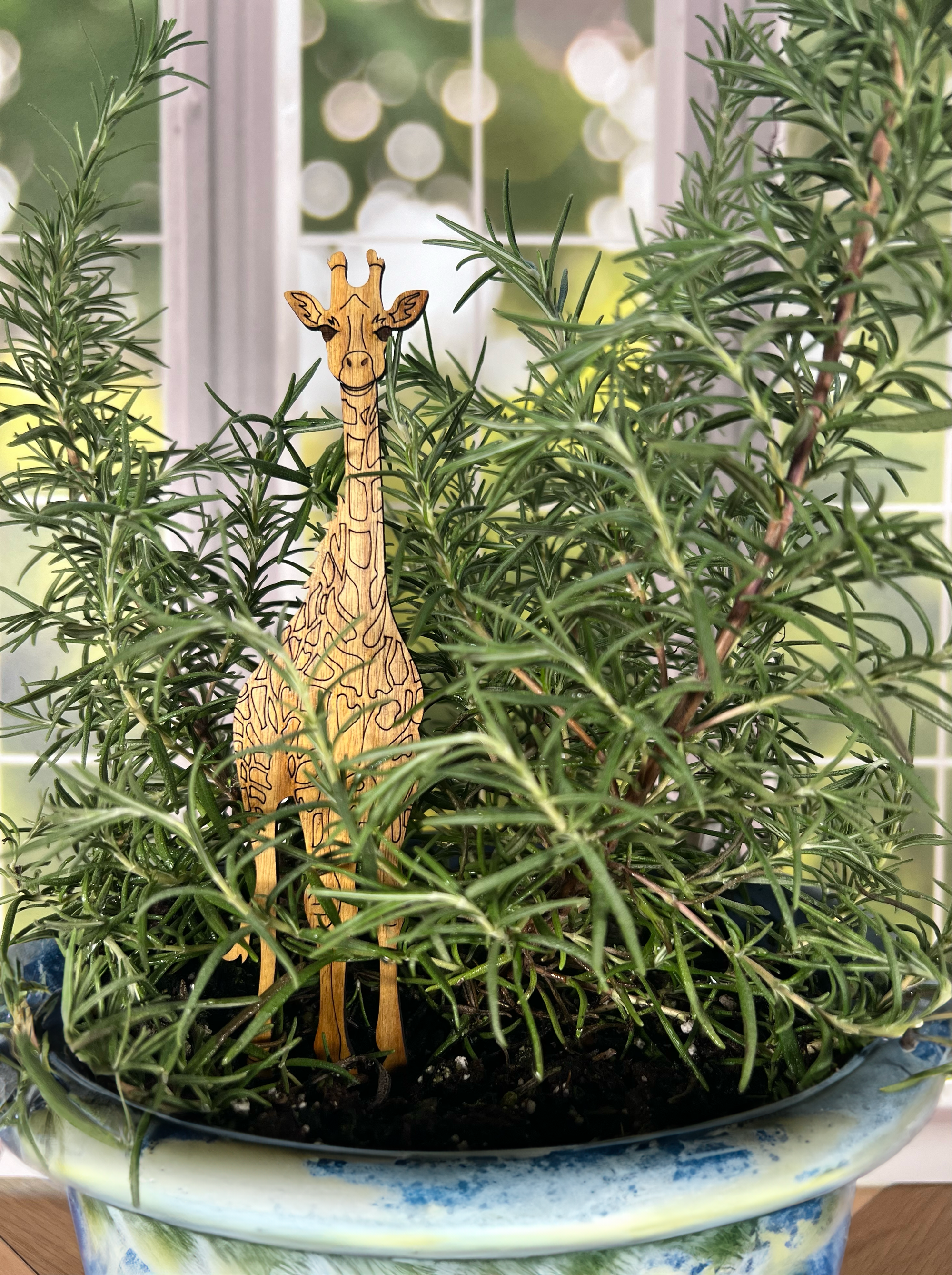 Giraffe Plant Buddy - Plant Pick by Artspeak Studio - Resin Society