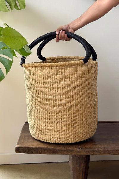 Simple Streamlined Hamper by Mbare Ltd - product image 3 for Resin Society